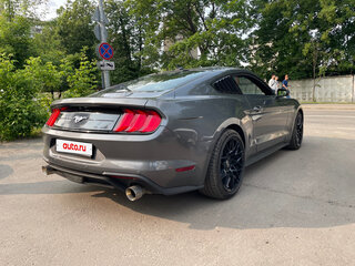 2022 Ford Mustang VI Рестайлинг, серый, 3780000 рублей, вид 4