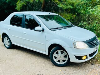 2013 Renault Logan I Рестайлинг, белый, 515000 рублей, вид 4