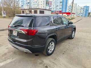 2018 GMC Acadia II, серый, 2400000 рублей, вид 4