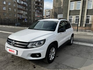 2011 Volkswagen Tiguan I Рестайлинг, белый, 1390000 рублей, вид 3