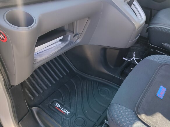 2019 Nissan NV200, серебристый, 2350000 рублей - вид 14