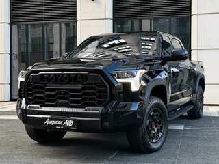 Toyota Tundra Crew Max CrewMax III