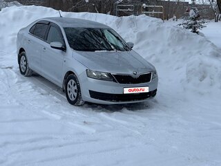 2016 Skoda Rapid I, серебристый, 935000 рублей, вид 5