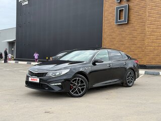 2018 Kia Optima IV Рестайлинг, чёрный, 1860000 рублей, вид 2