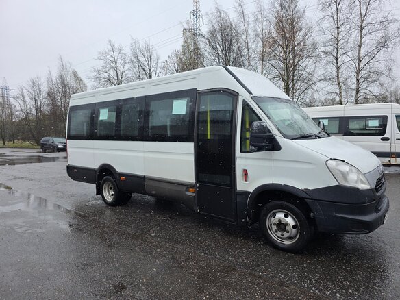 2013 Iveco Daily, белый, 800000 рублей - вид 6