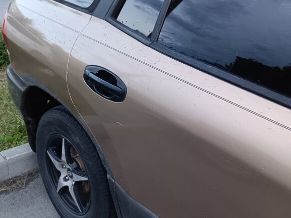 2001 Hyundai Santa Fe I, золотистый, 590000 рублей - вид 5
