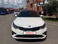 2018 Kia Optima IV Рестайлинг, белый - вид 2