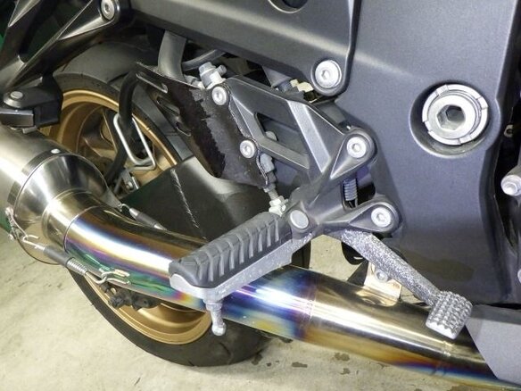 2010 Kawasaki ZZR 1400, чёрный, 644000 рублей - вид 12