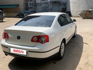 2010 Volkswagen Passat B6, белый, 750000 рублей, вид 4