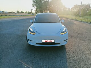 2023 Tesla Model Y Long Range I, белый, 5500000 рублей, вид 3