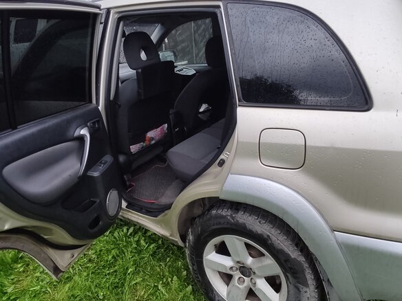 2005 Toyota RAV4 II (XA20) Рестайлинг, золотистый, 790000 рублей - вид 13