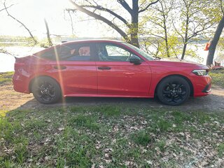 2021 Honda Civic XI, красный, 2890000 рублей, вид 2