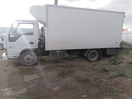 2000 Isuzu Elf (N-series), белый, 950000 рублей, вид 3