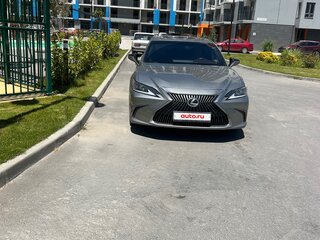 2021 Lexus ES 250 VII, серый, 4950000 рублей, вид 2