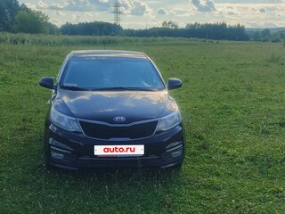 2015 Kia Rio III Рестайлинг, чёрный, 800000 рублей, вид 4