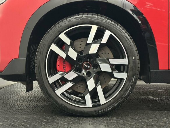 2024 Mini Countryman JCW John Cooper Works III, красный, 7600000 рублей - вид 7