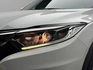 2022 Honda Vezel I Рестайлинг, белый, 1565000 рублей, вид 3