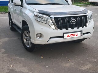 2015 Toyota Land Cruiser Prado 150 Series Рестайлинг 1, белый, 3500000 рублей, вид 2