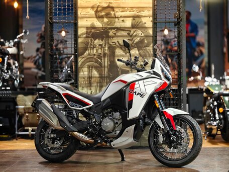2026 Moto Morini X-CAPE, красный, 1499900 рублей, вид 1