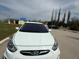 2012 Hyundai Accent IV, белый, 870000 рублей, вид 2