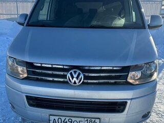 2012 Volkswagen Multivan T5 Рестайлинг, серебристый, 1448140 рублей, вид 2