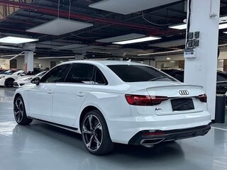 2022 Audi A4 35 TFSI Long V (B9) Рестайлинг, белый, 2230000 рублей, вид 4