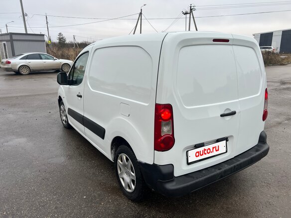 2011 Peugeot Partner II, белый, 600000 рублей - вид 5