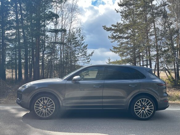 2021 Porsche Cayenne III, серый, 5800000 рублей - вид 9
