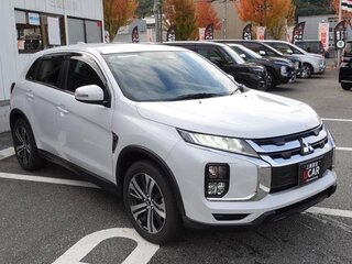 2022 Mitsubishi RVR III Рестайлинг 3, белый, 1850000 рублей, вид 3