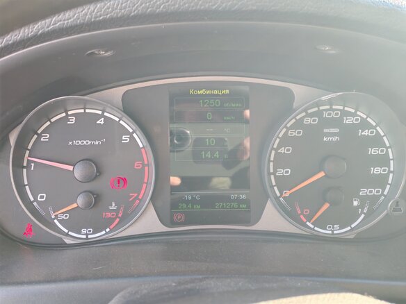 2012 Lada (ВАЗ) Priora I, серый, 350000 рублей - вид 5