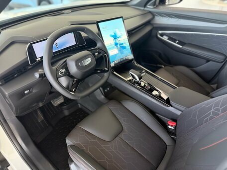 2026 Geely Cityray, голубой, 2869990 рублей, вид 5