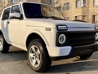 2016 Lada (ВАЗ) 2121 (4x4) I Рестайлинг, белый, 525000 рублей, вид 1