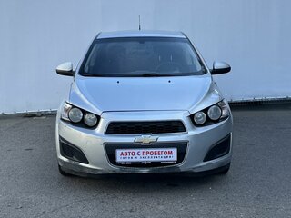 2012 Chevrolet Aveo II, белый, 550000 рублей, вид 2