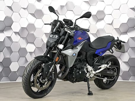 2020 BMW F 900 R, синий, 799000 рублей, вид 2