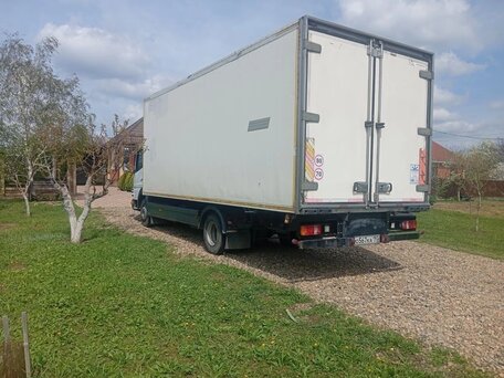 2010 Mercedes-Benz Atego, белый, 3250000 рублей, вид 4