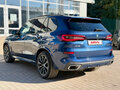 2020 BMW X5 30d IV (G05/G18), синий, 8249000 рублей - вид 4