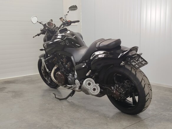2010 Yamaha VMAX 1700, чёрный, 1349000 рублей - вид 5