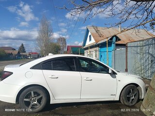2013 Chevrolet Cruze I Рестайлинг, белый, 500000 рублей, вид 3
