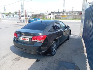 2013 Chevrolet Cruze I Рестайлинг, чёрный, 700000 рублей, вид 4