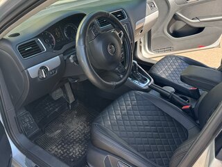 2013 Volkswagen Jetta VI, серебристый, 800000 рублей, вид 5