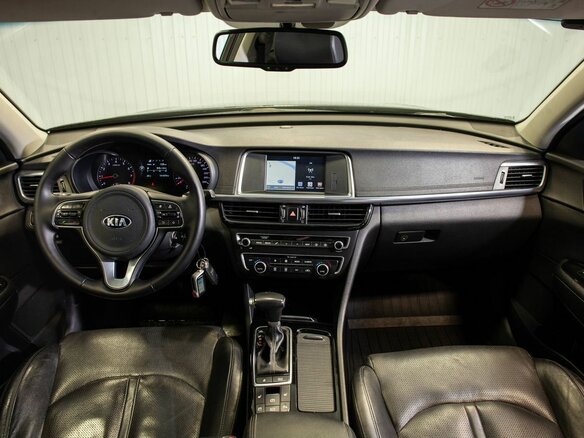 2017 Kia Optima IV, коричневый - вид 21
