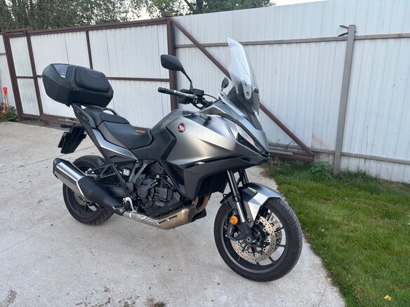 2022 Honda NT1100, серый, 1299000 рублей