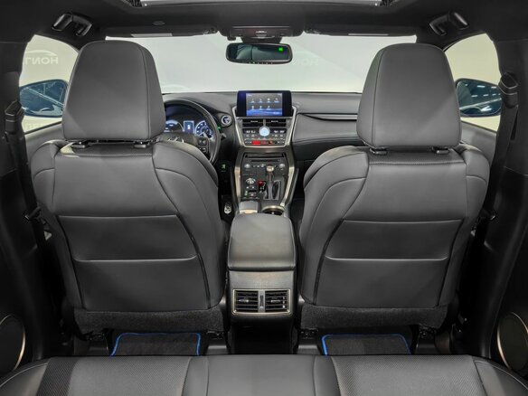 2020 Lexus NX 300h I Рестайлинг, чёрный, 4250000 рублей - вид 18