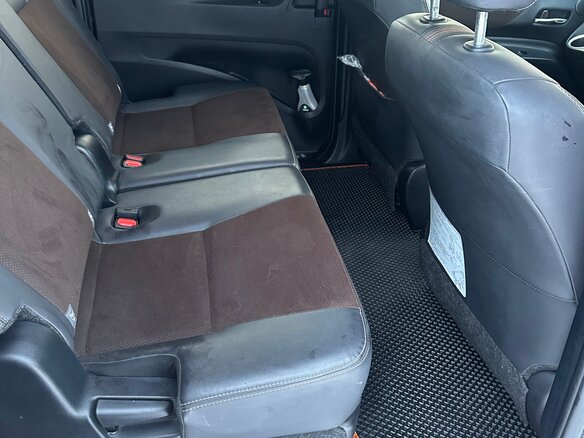2019 Toyota Sienta II Рестайлинг, чёрный, 1500000 рублей - вид 16