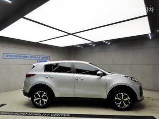 2021 Kia Sportage IV Рестайлинг, серый, 1580999 рублей, вид 2