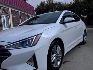2020 Hyundai Elantra VI (AD) Рестайлинг, белый, 1650000 рублей, вид 2