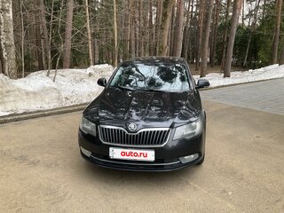 2013 Skoda Superb DSG II Рестайлинг, чёрный, 820000 рублей, вид 2