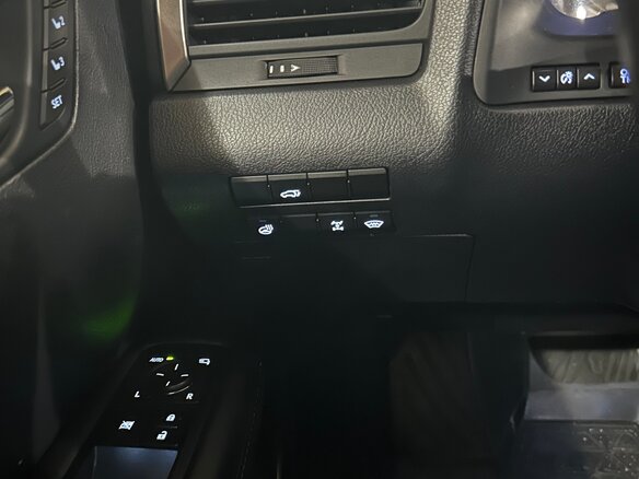 2018 Lexus RX 300 IV, белый, 3700000 рублей - вид 10