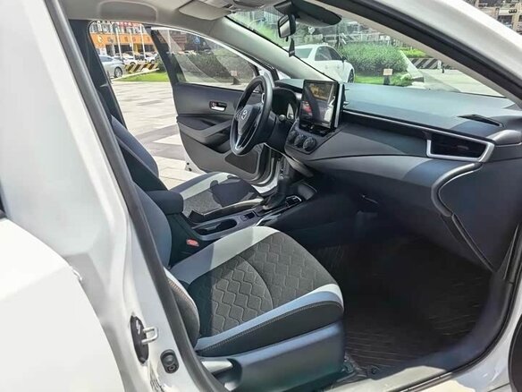 2022 Toyota Corolla XII (E210), белый, 1303000 рублей - вид 10