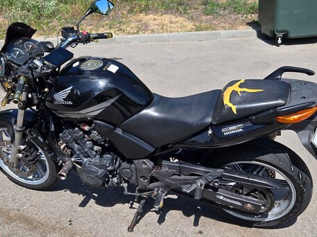 2004 Honda CBF 600, чёрный, 355000 рублей, вид 4